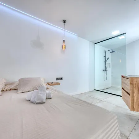 Macher Room بيت ضيافة Mácher