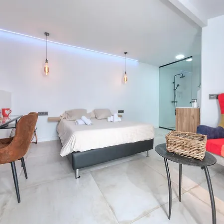 Macher Room Mácher